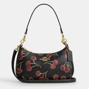 NWT coach Teri Shoulder Bag With Cherry Print 🍒🍒